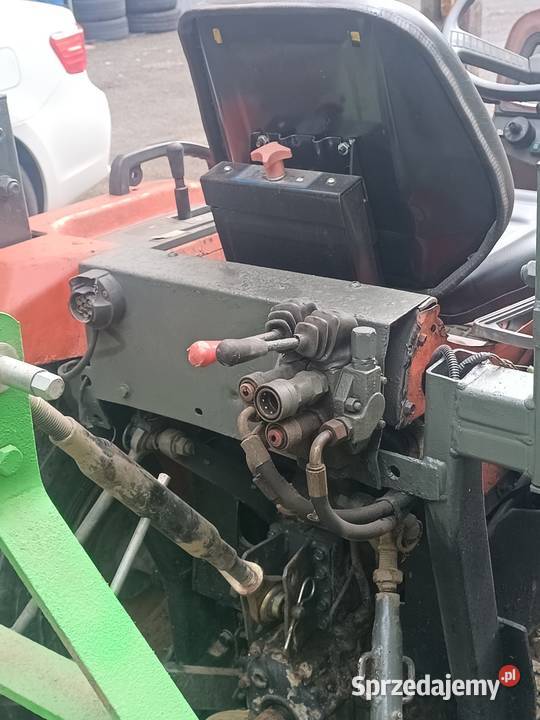 Sprzedam Ciągnik Kubota 4x4 Ciągniki Nowy Sącz