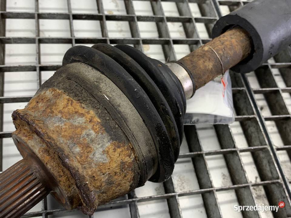 PÓŁOŚ LEWY PRZÓD ALFA GT 18 140 0310 PRZEGUB