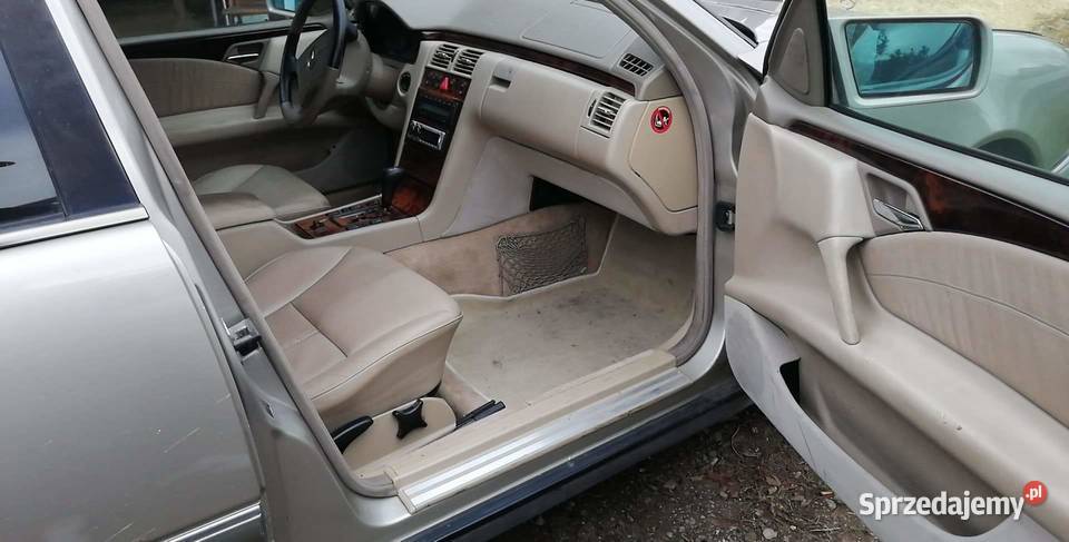 Mercedes E Klasa W210 Kombi 30td Lampy Skóra Skawina