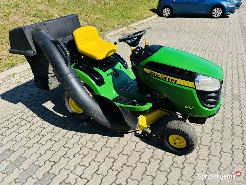 Traktorek kosiarka John Deere D110 BriggsStrat z podlaskie Białystok sprzedam