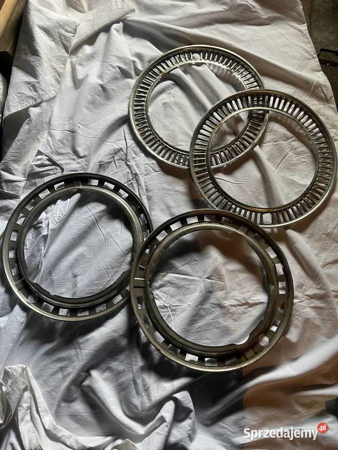 Słoneczka do kołpaków WARTBURG felgi 13 Poznań sprzedam