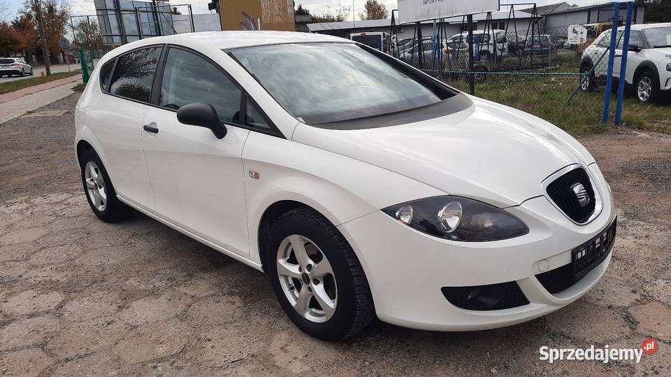 Seat Leon 14 16V MPi Benzyna Klima sprawna Alu elektryczne szyby lubelskie Kraśnik sprzedam