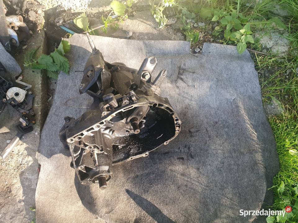 Skrzynia biegów Renault Megane Scenic Clio 19 D Części małopolskie Kraków sprzedam