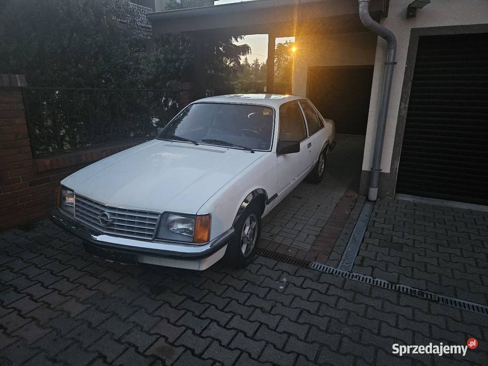 Opel Commodore 25 Berlina cupe Commodore opolskie Opole