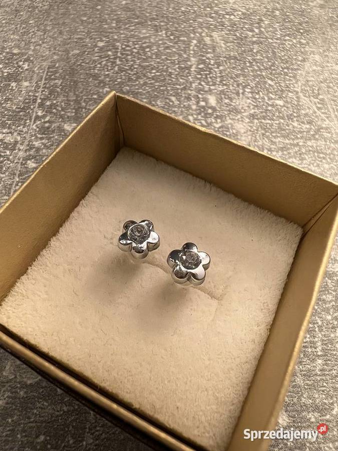 Kolczyki srebrne kwiaty kwiat kwiatki kwiatek Jasło