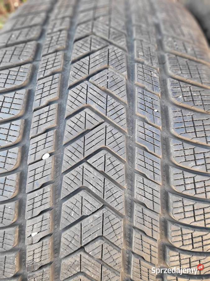mam na sprzedaż kpl opon w rozmiarze 231540R21 Legnica