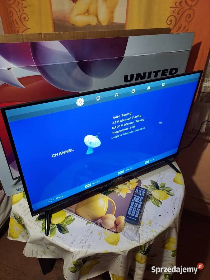 telewizor LED 32 cale UNITED z wbudowanym dvb-t 2 stan bardzo dobry
