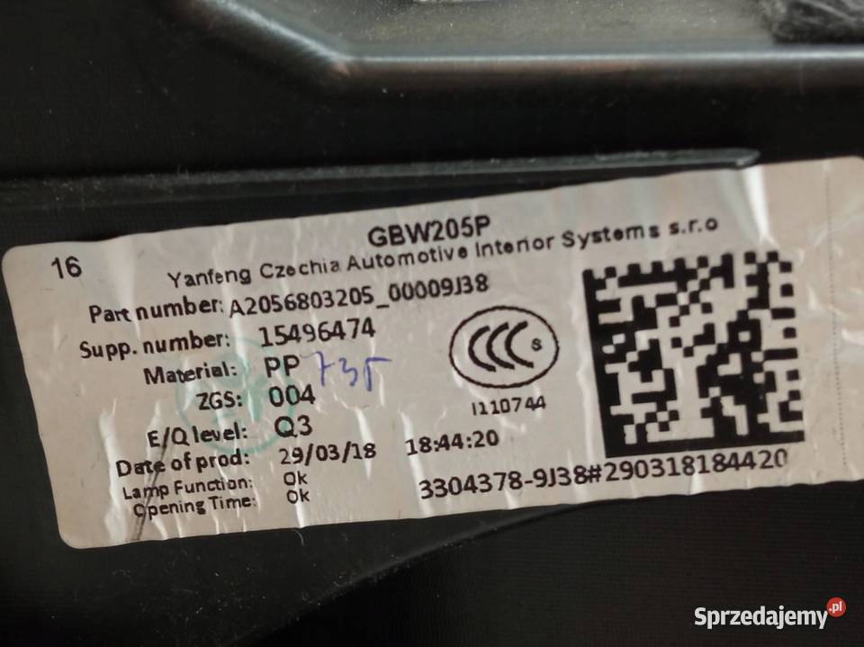 SCHOWEK PRAWY PASAŻERA DESKI EU A2056803205