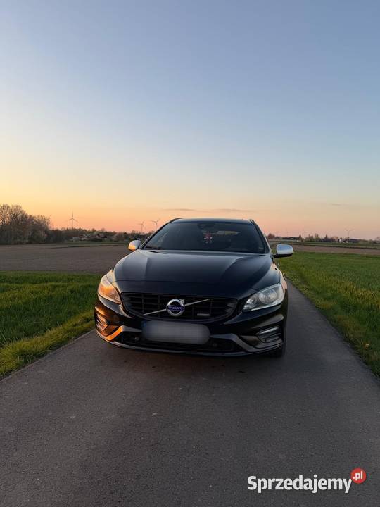 Volvo V60 D4 RDesign 181 Automat Szyberdach 2000cm3 Motoryzacja podkarpackie Łańcut