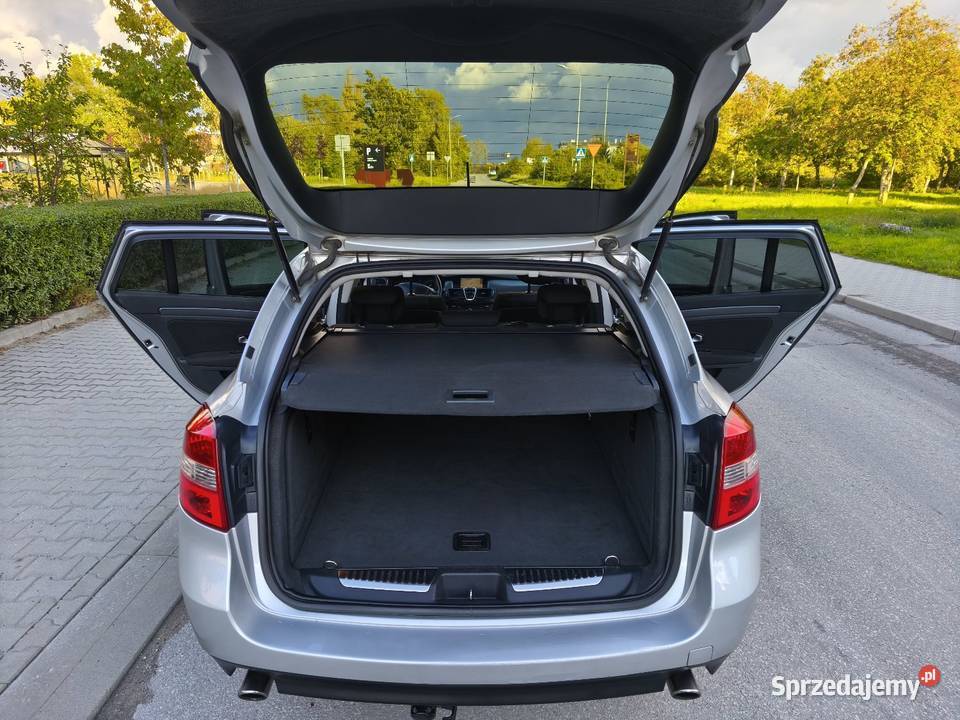 Laguna 3 20 dCi 150 KsenonNaviNowe opony Stan Końskie