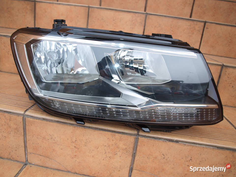 VW Tiguan lampa prawa przód zwykła 2016 2020r Kalisz