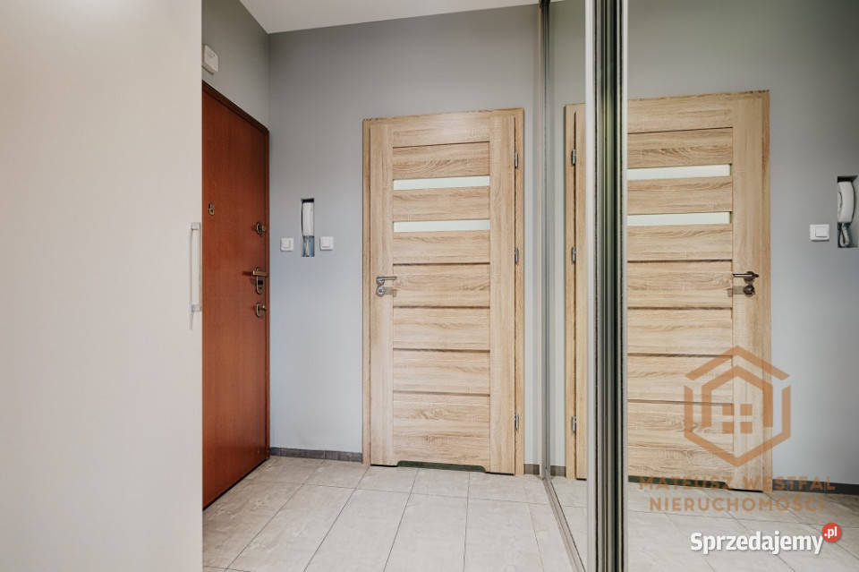 Przestronne 2 pokoje 49 m Balkon Garaż W pełni Liczba pokoi 2 łódzkie