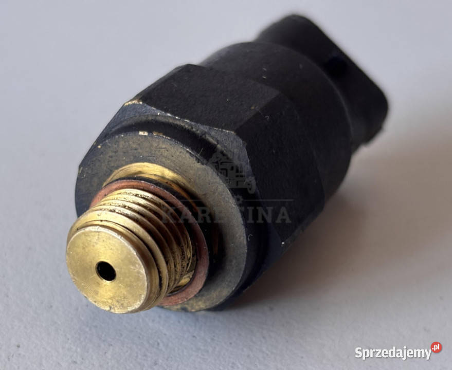 Deutz Czujnik Ciśnienia Oleju 04213020 04215744