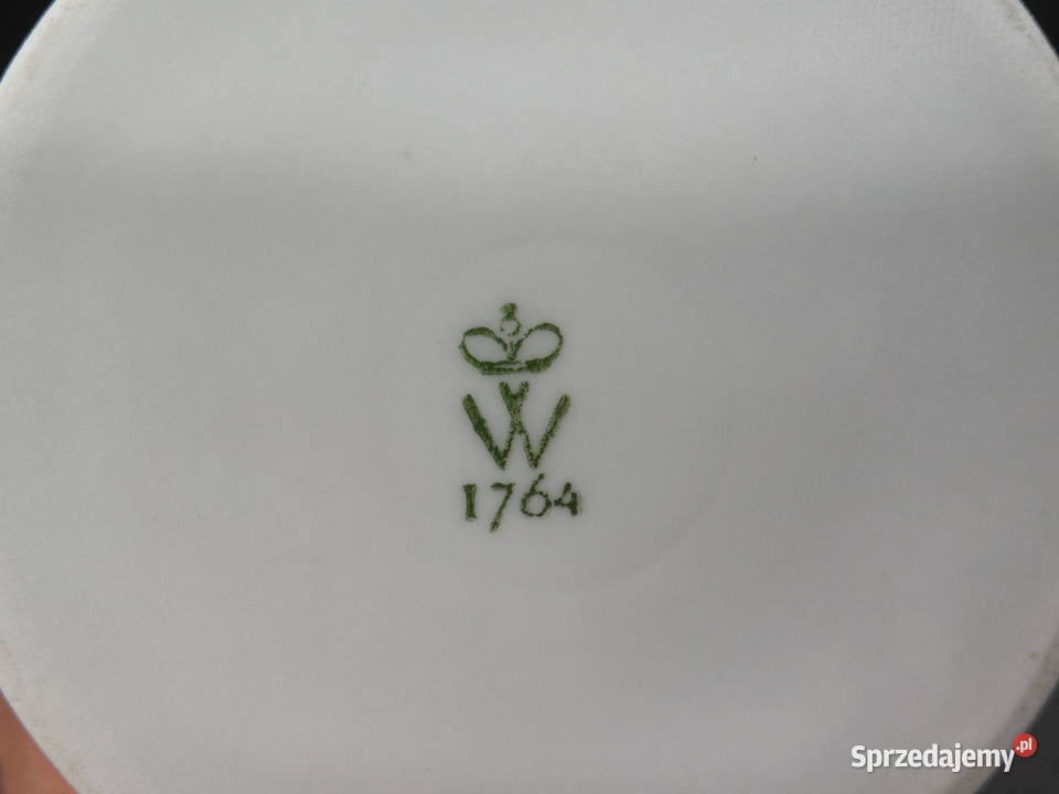 Przepiękny Porcelanowy Wazon Śnieżnobiały wielkopolskie Raszków