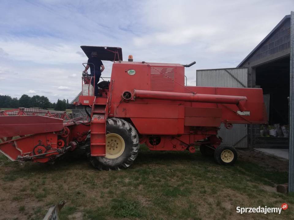 Sprzedam kombajn Bizon Z056