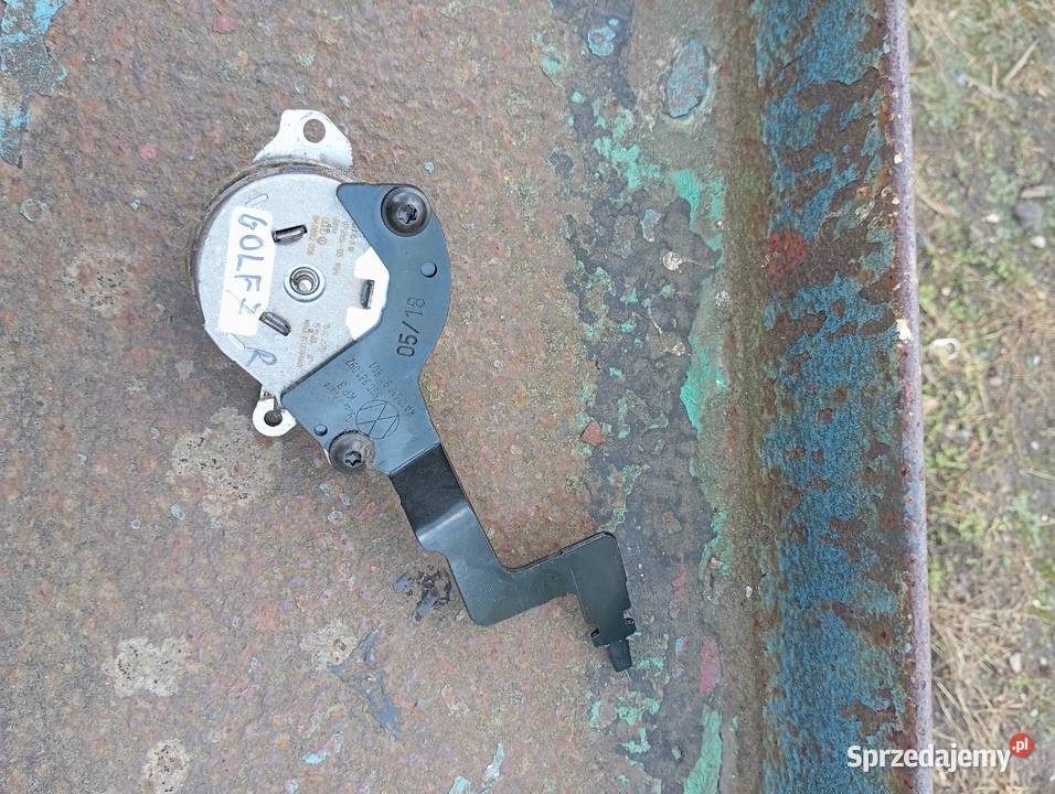 MECHANIZM PODNOSZENIA FOTELA VW GOLF 7 PASSAT Fotele i kanapy Kobylnica