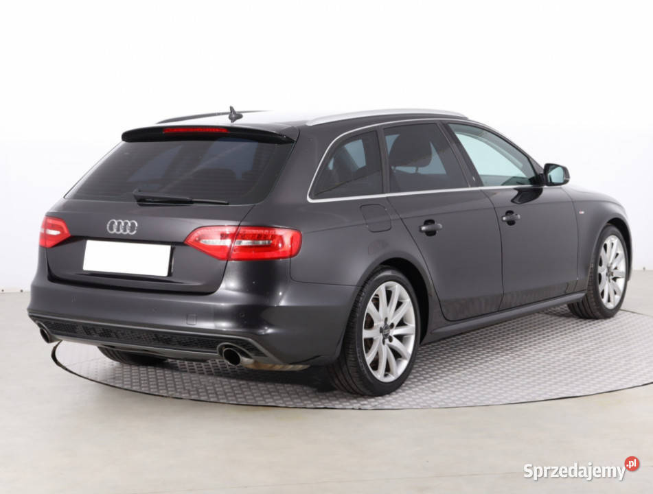 Audi A4 18 TFSI wielofunkcyjna kierownica sprzedam
