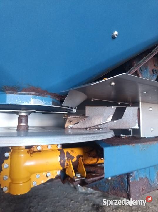 Sprzedam rozsiewacz bogballe l2