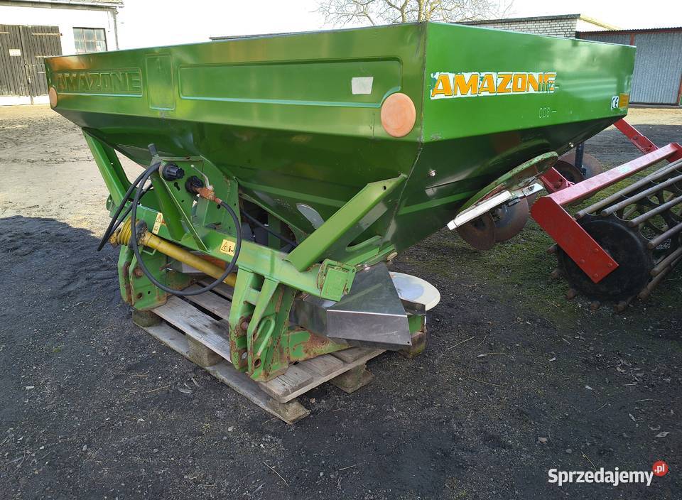 Rozsiewacz Amazone M 1500 28 m