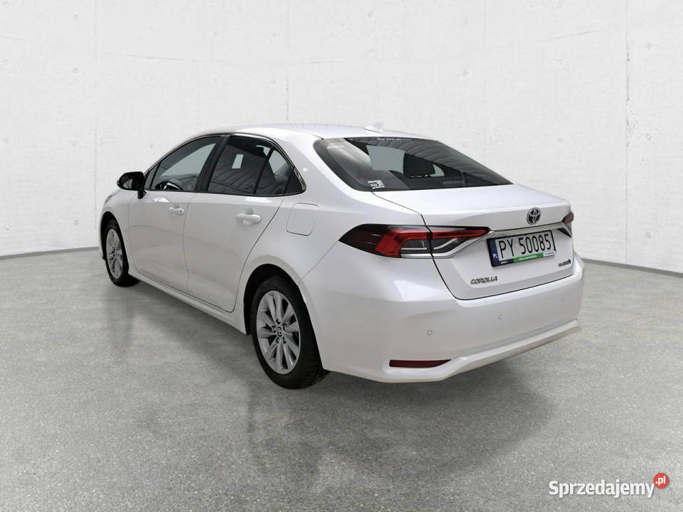 Toyota Corolla Seria E16 2012 Samochody osobowe dolnośląskie Komorniki