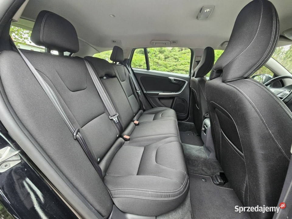 Volvo V60 Pełna Historia Serwisowa Silnik 5
