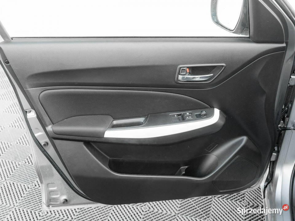 Suzuki Swift WD2347S12 Dualjet SHVS Premium CVT system Start-Stop pomorskie