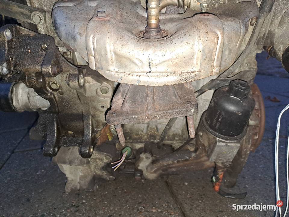 Peugeot 206 14 8V 75 silnik kompletny kod KFW Silniki kompletne Jastrzębie-Zdrój