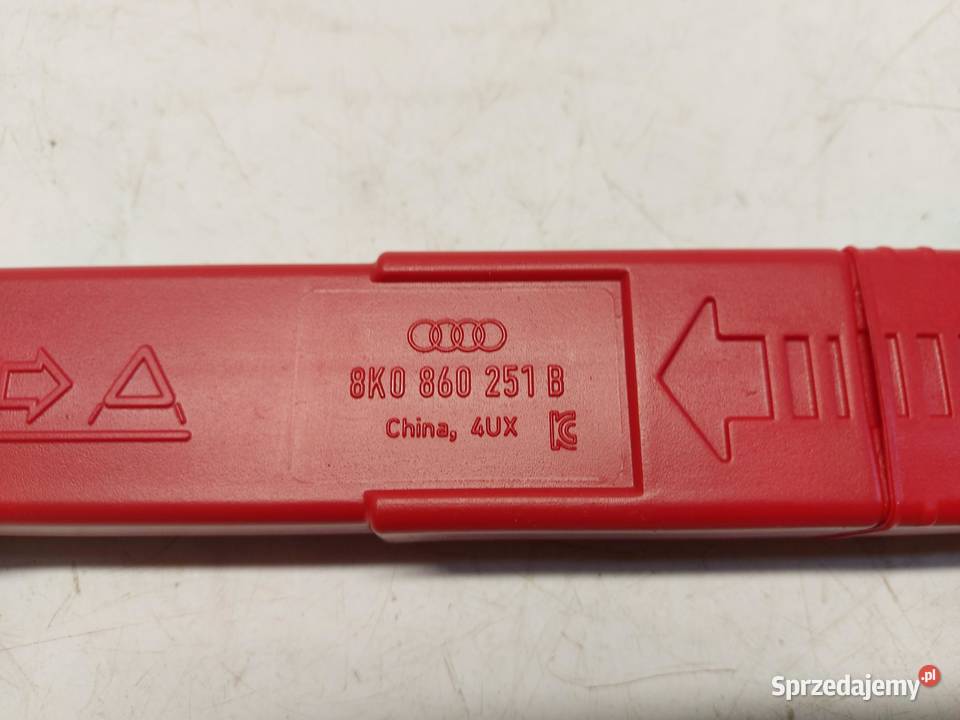 Audi Q4 ETRON 89A 89E TRÓJKĄT OSTRZEGAWCZY