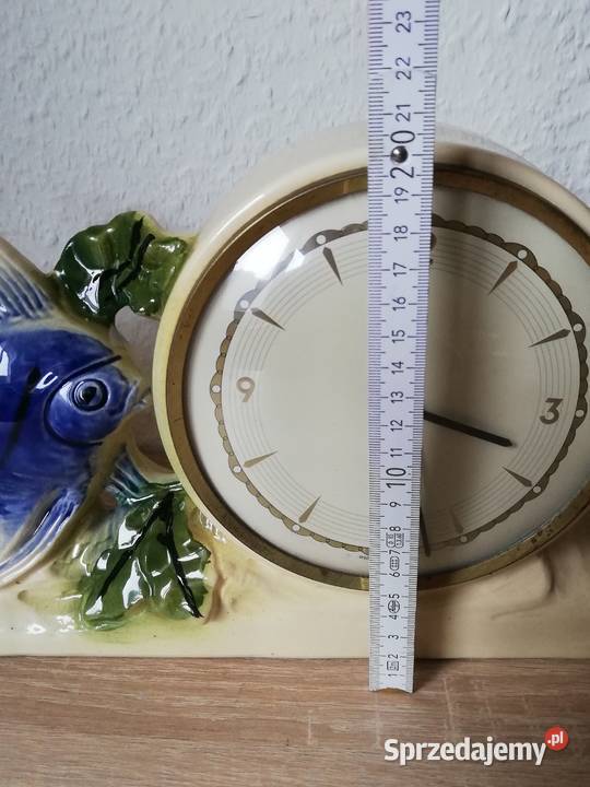 Kominkowy zegar nakręcany Ropa