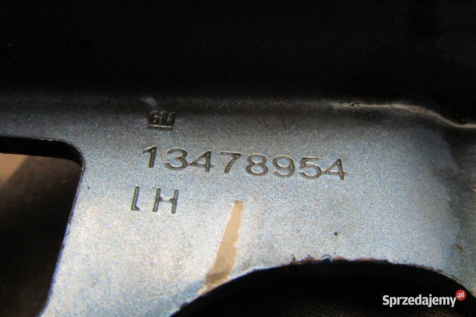 ZAWIAS MASKI LEWY LEWE OPEL CROSSLAND X 13478954