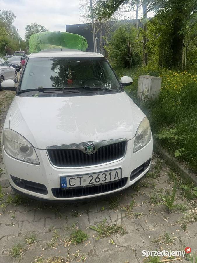 Sprzedam uszkodzoną Skodę Fabię 2 kombi Fabia Sosnowiec