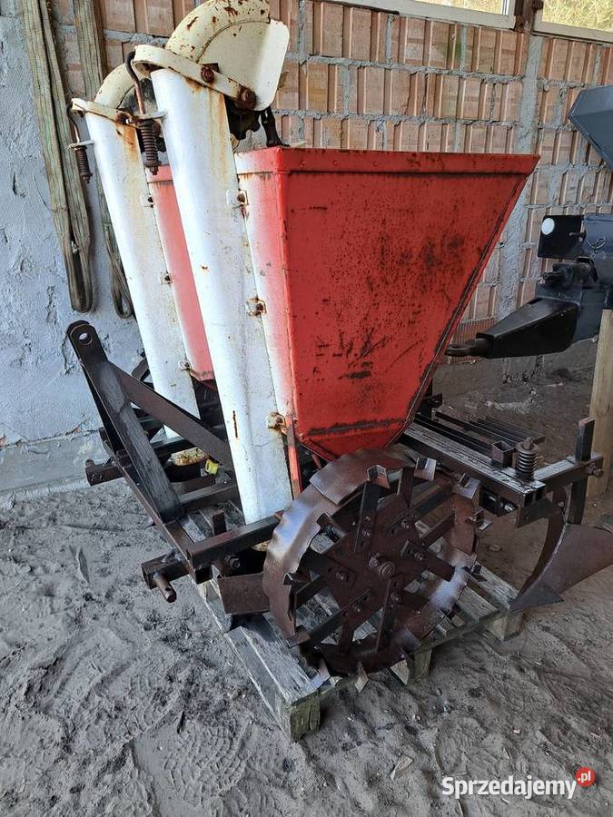 Sadzarka do ziemniaków kubełkowa Akpil Gizałki