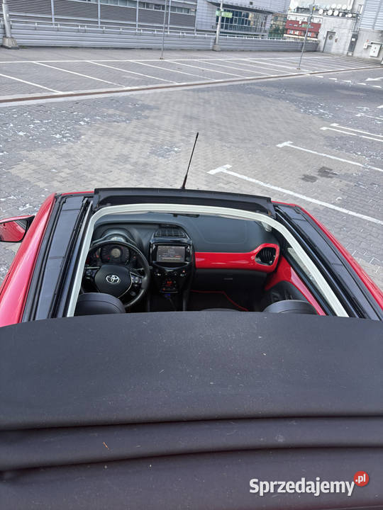 Toyota Aygo Automat XWave Otwierany Dach Navi elektrochrom. lusterka boczne Warszawa sprzedam