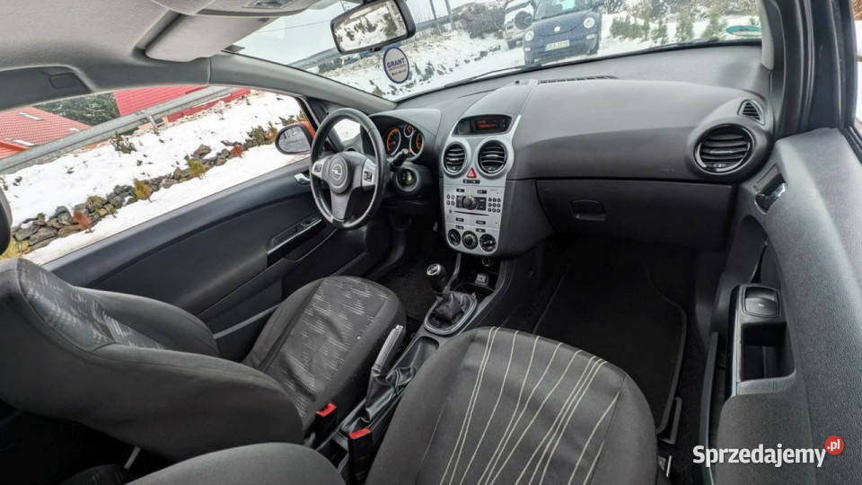 Opel Corsa Opel Corsa2kpl kół 14 benzyna klima D 1398cm3 sprzedam
