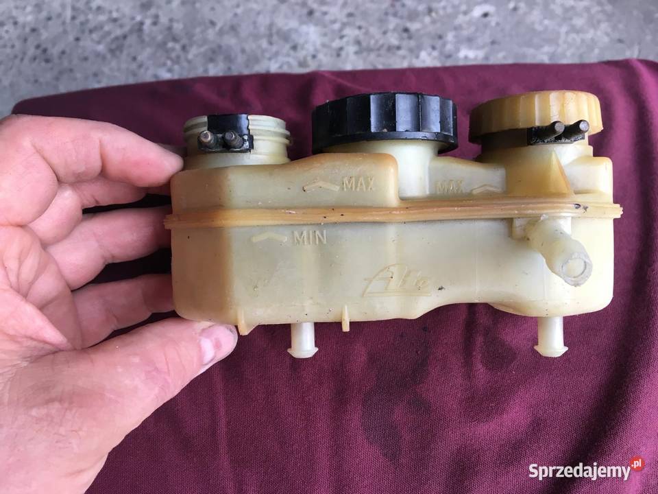 Mercedes W111 W108 W113 zbiorniczek płynu