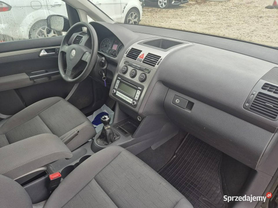 Volkswagen Touran 16Mpi Klimatronik Mały 105KM Samochody osobowe