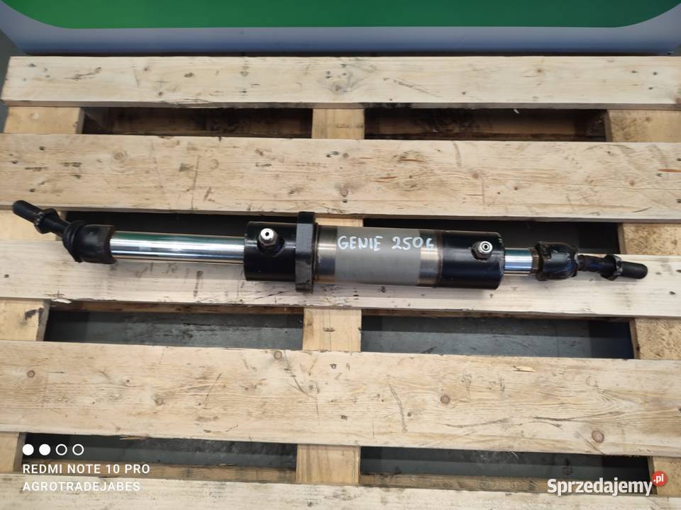 Siłownik hydrauliczny skrętu GENIE GTH 2506 wielkopolskie Wilkowo