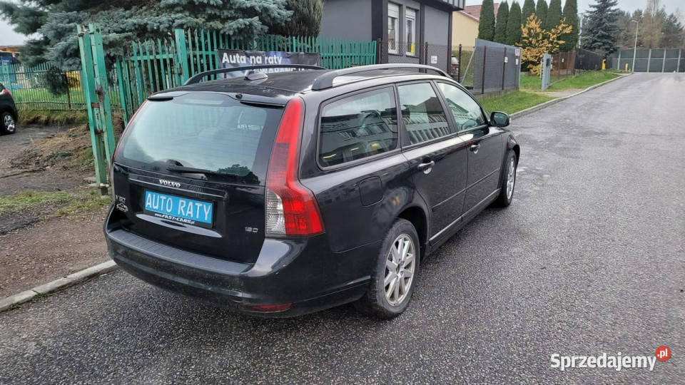 Volvo V50 Volvo V50 czarna na raty 1050 bez BIK Rok produkcji 2009
