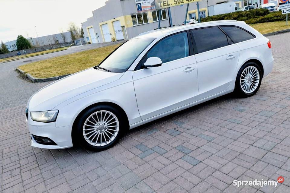 AUDI A4 2012 20 TDI LiFT Kombi Rok produkcji 2012 Audi Radomsko