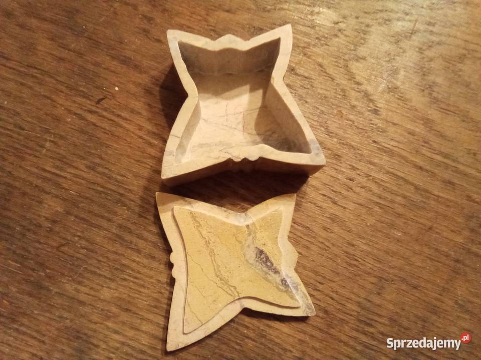 Szkatułka kamienna w kształcie gwiazdy puzderko Zegarki i Biżuteria Warszawa