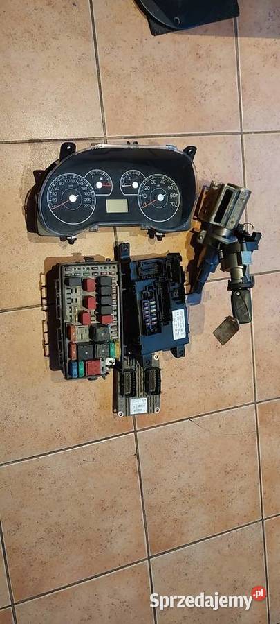 Zestaw startowy Fiat Grande Punto 12 osobowe zachodniopomorskie Szczecin