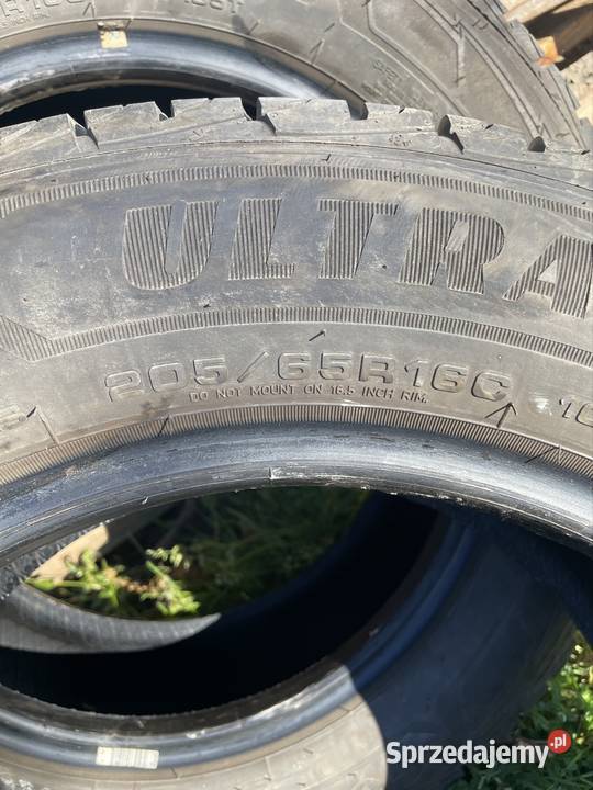 Opony zimowe 205 65 16c Łużna sprzedam