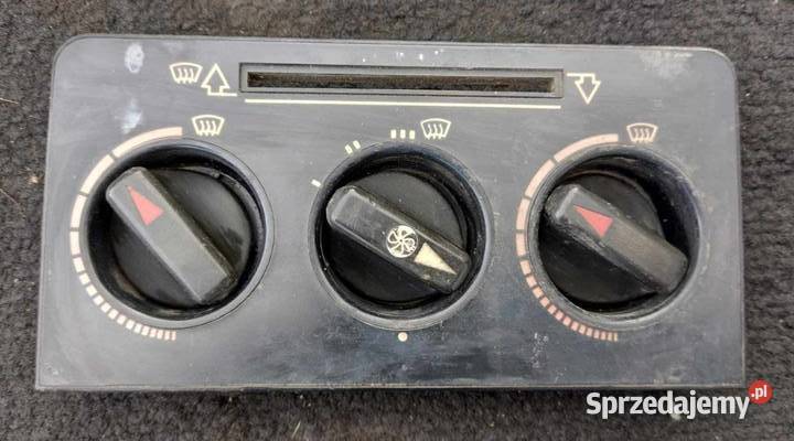 MercedesBenz 200 300 W123 1976 Panel nawiewu dolnośląskie Łagiewniki