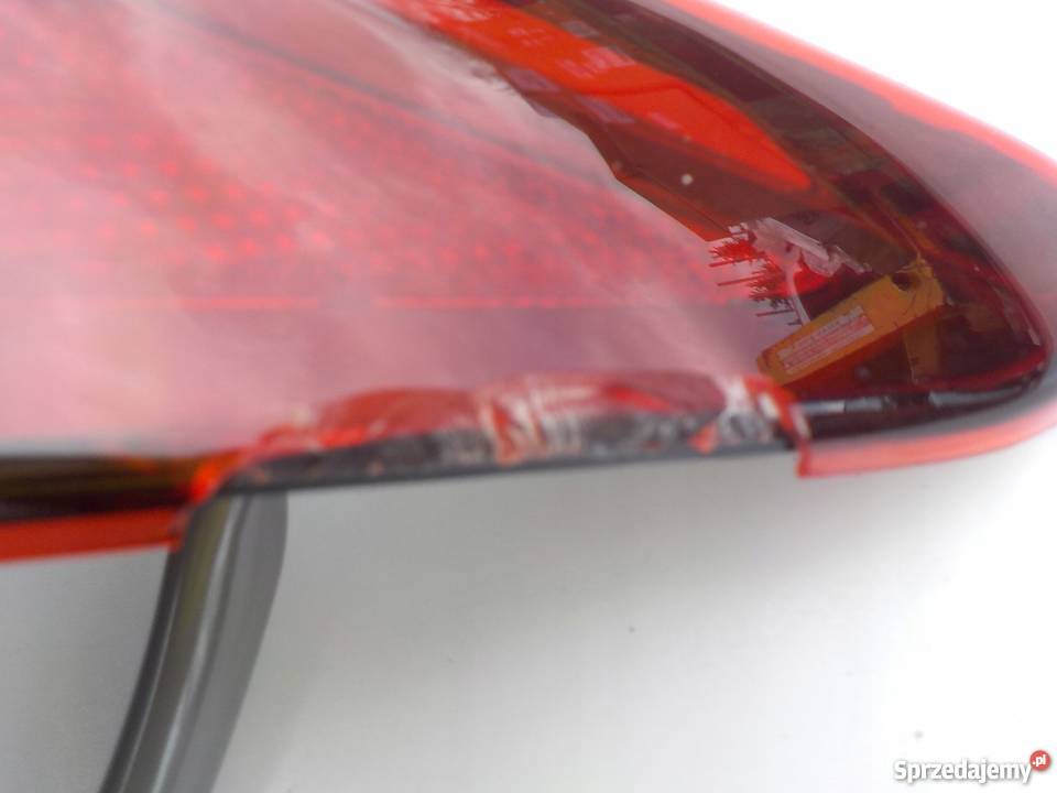 LAMPA TYLNA PRAWA INFINITI Q50 2018 265506HH0A Nowy Tomyśl