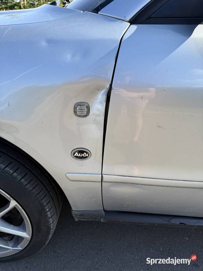 Audi a4 b5 16 benzyna 101KM lubelskie Osiny