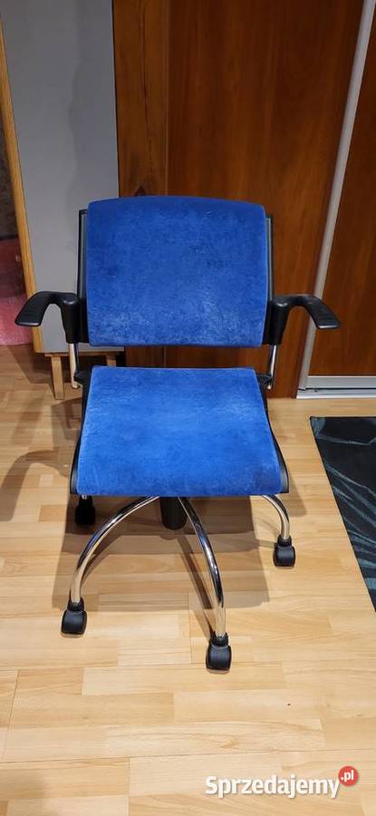 Krzesło biurowe obrotowe firmy VOX, niebieskie, stan bdb