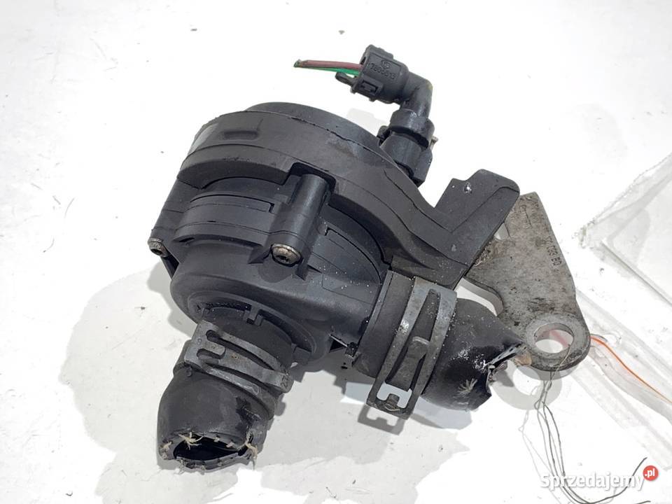 DODATKOWA POMPA WODY VW PASSAT B8 5Q0965567J 20