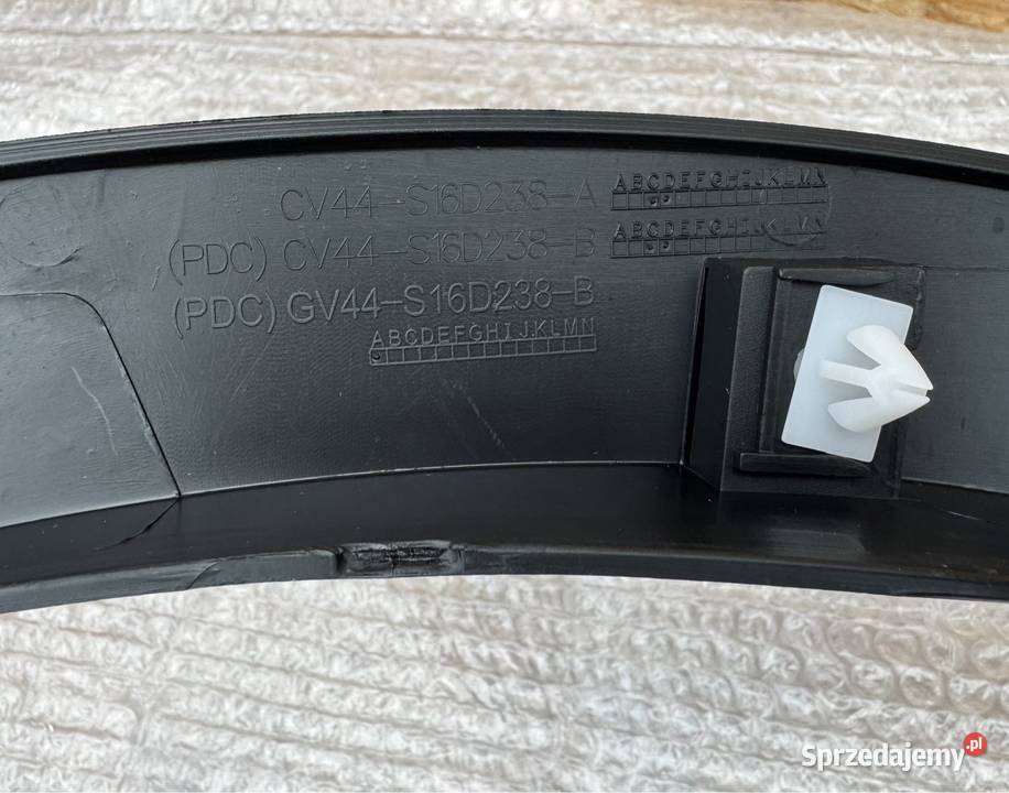 Listwa nakładka błotnika przód prawa rh ford Sieraków sprzedam