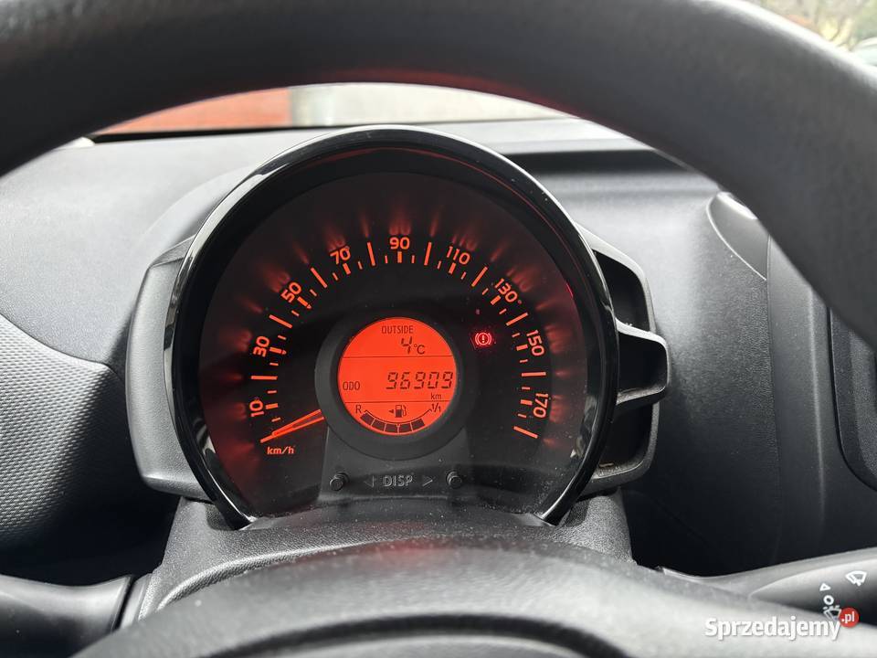 Bezwypadkowa Toyota pierwszego właściciela kujawsko-pomorskie Mogilno sprzedam