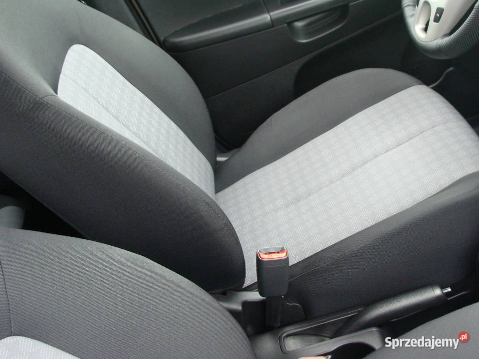 Kia Venga 14 90 benzyna serwisowany klimatyzacja 1400cm3 sprzedam